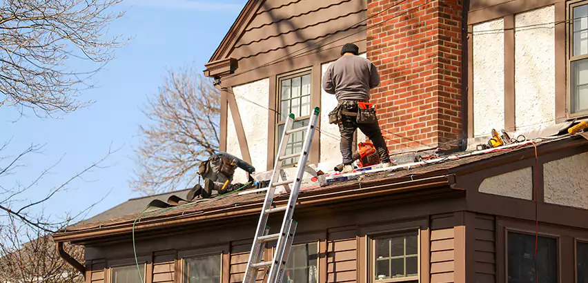 Roof Siding Trim Repair in Federal Way