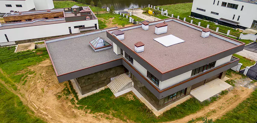Flat Roof Repair in Federal Way
