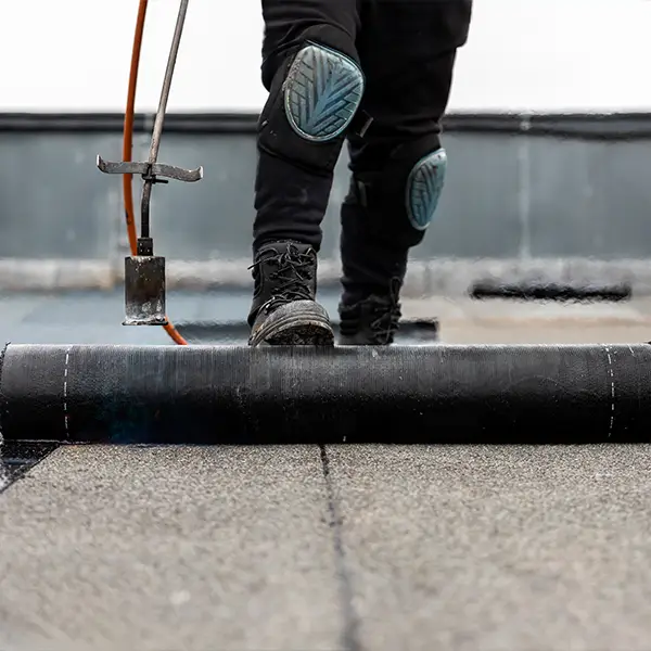 Why Federal Way, WA Trusts Federal Way Roofing Contractors for Rubber Roof Replacement?