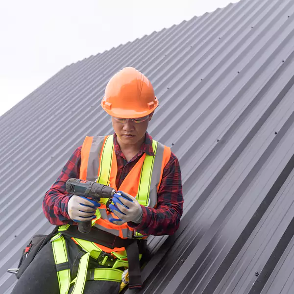 Why Property Owners in Federal Way Choose Federal Way Roofing Contractors for Tin Roofing Installation Service?